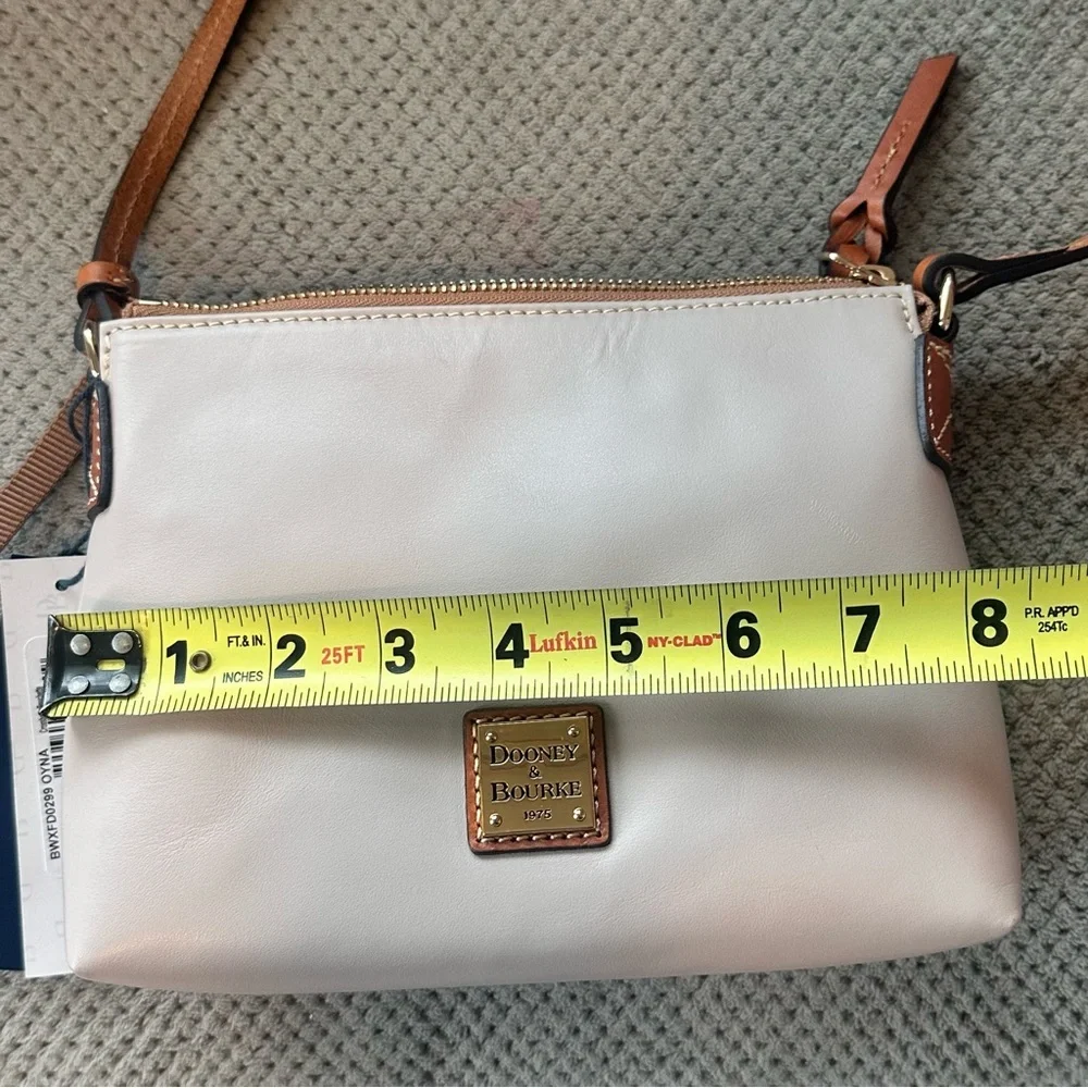 New! Dooney and Bourke Light Blush Pink Wexford Leather Rosie Crossbody Purse - Picture 14 of 16